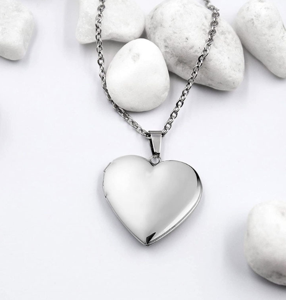 Personalized Photo Memory Pendant – Luxury Custom Jewelry