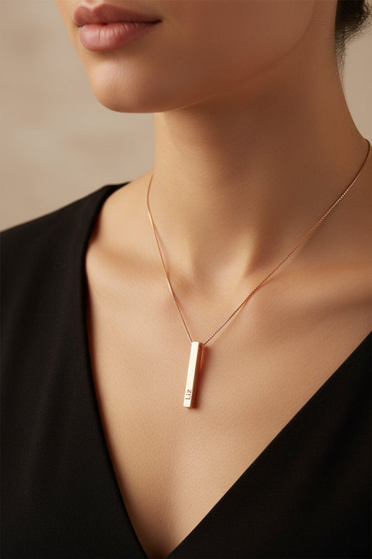 Personalized Bar Name Necklace – Luxury Custom Jewelry
